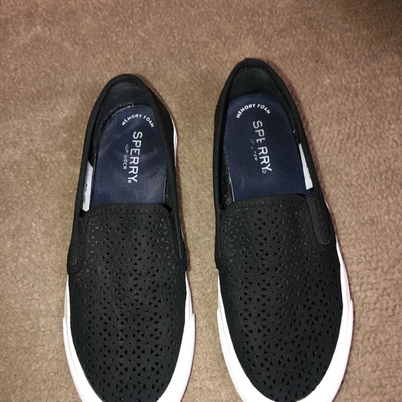 Sperry Top Sider - Picture 3 of 9